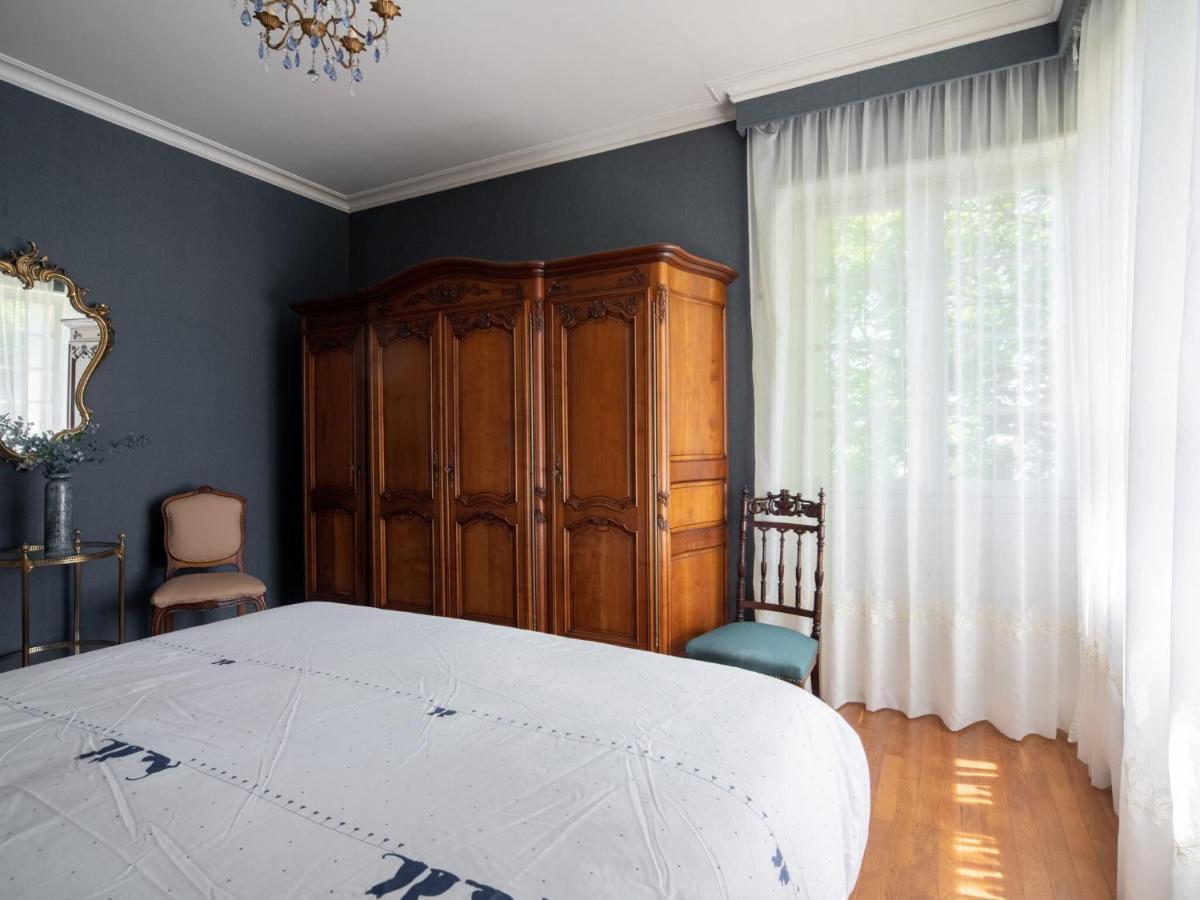 Quaint Holiday Home In Payzac With Garden Екстериор снимка