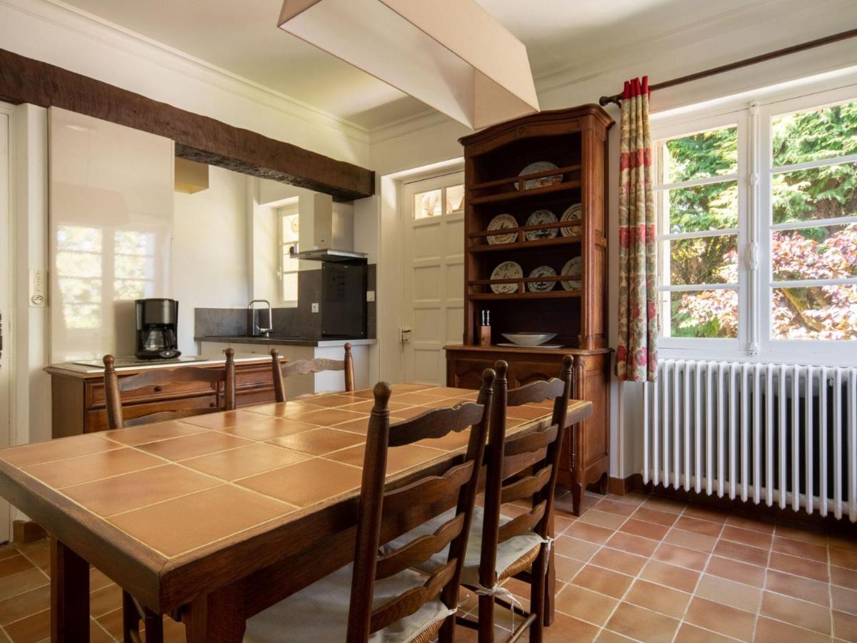 Quaint Holiday Home In Payzac With Garden Екстериор снимка